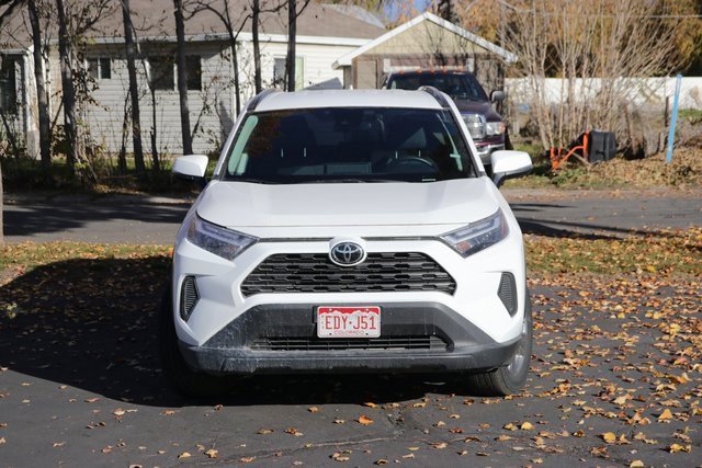Used 2025 Toyota RAV4 XLE image 2