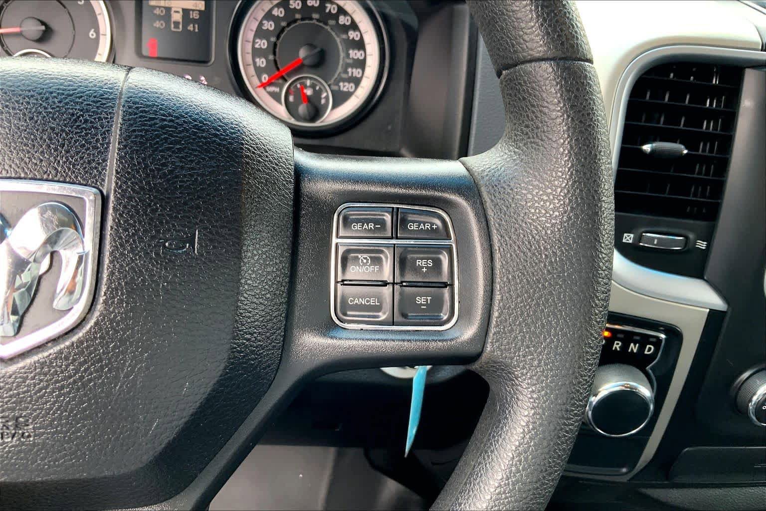 Used 2019 RAM 1500 Classic SLT RWD image 21