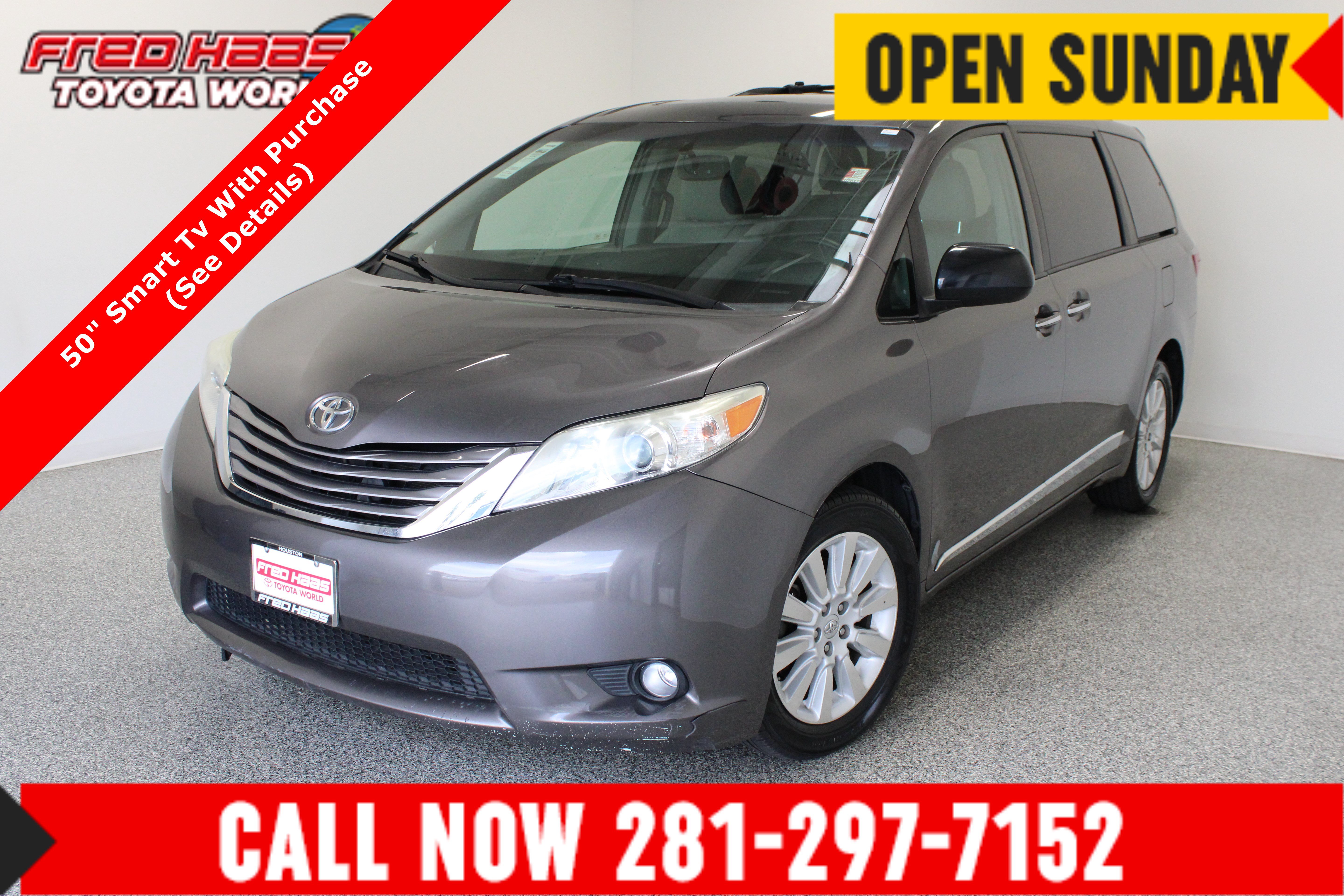 Used 2015 Toyota Sienna XLE AWD/4WD image 1