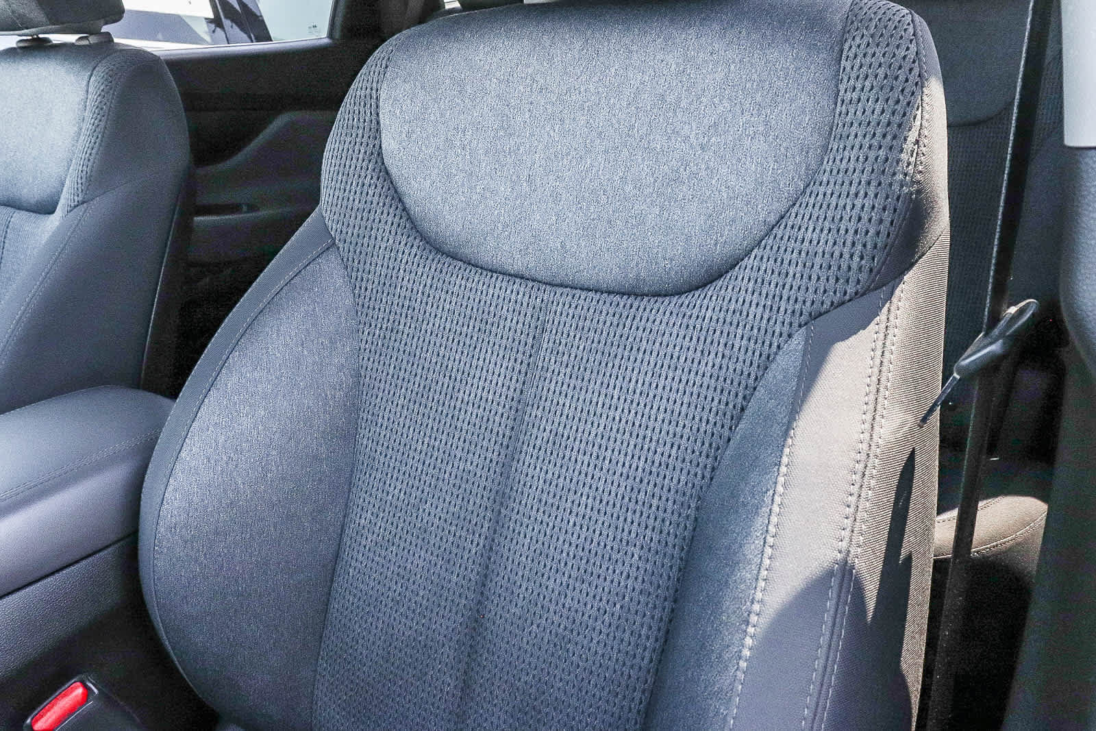 Used 2019 Hyundai Santa Fe SE AWD/4WD image 33