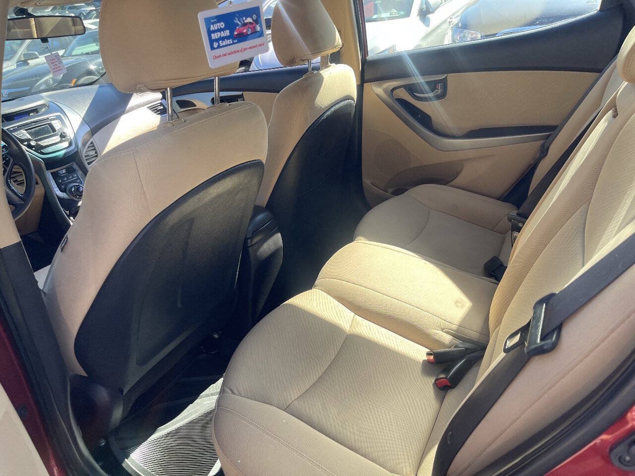 Used 2013 Hyundai Elantra GLS w/ Preferred Pkg FWD image 15