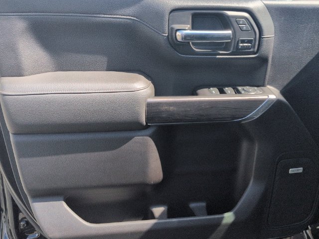 Used 2020 Chevrolet Silverado 1500 LTZ AWD/4WD image 26
