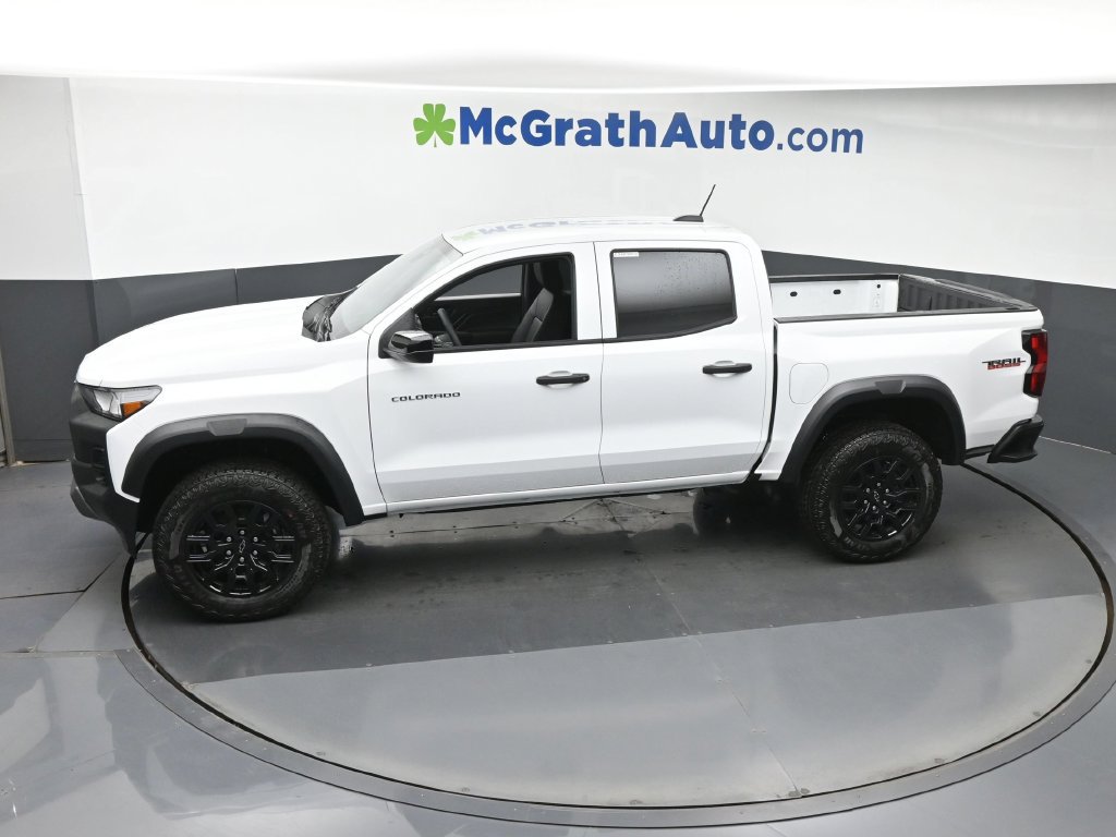 Used 2026 Chevrolet Colorado Trail Boss AWD/4WD image 21