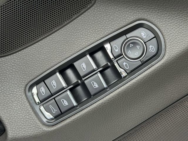 Used 2016 Porsche Panamera 4 Edition AWD/4WD image 21
