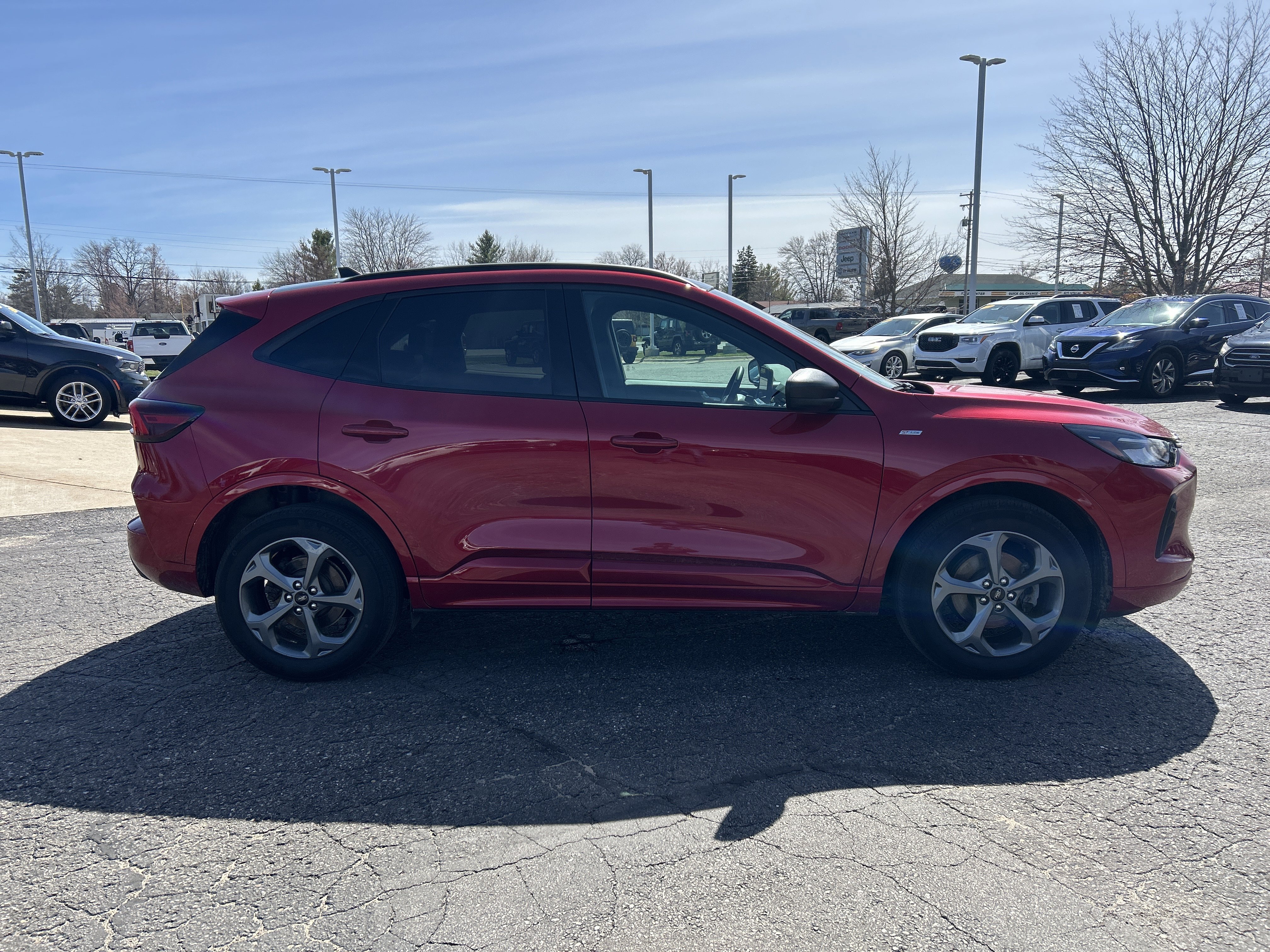 Certified 2023 Ford Escape ST-Line w/ Tech Pack #1 AWD/4WD image 3