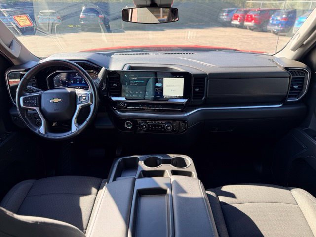 Used 2022 Chevrolet Silverado 1500 LT AWD/4WD image 22
