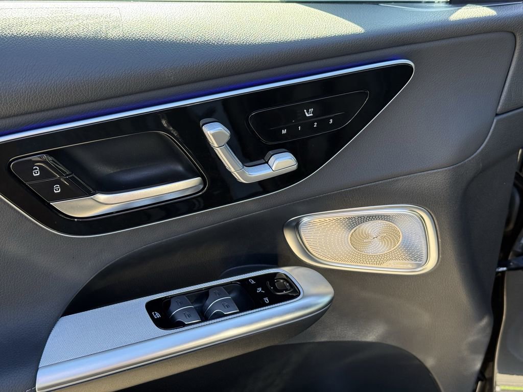 Certified 2025 Mercedes-Benz GLC 300 4MATIC image 11