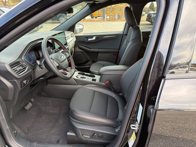 New 2026 Ford Escape ST-Line Select w/ Tech Pack #1 AWD/4WD image 8
