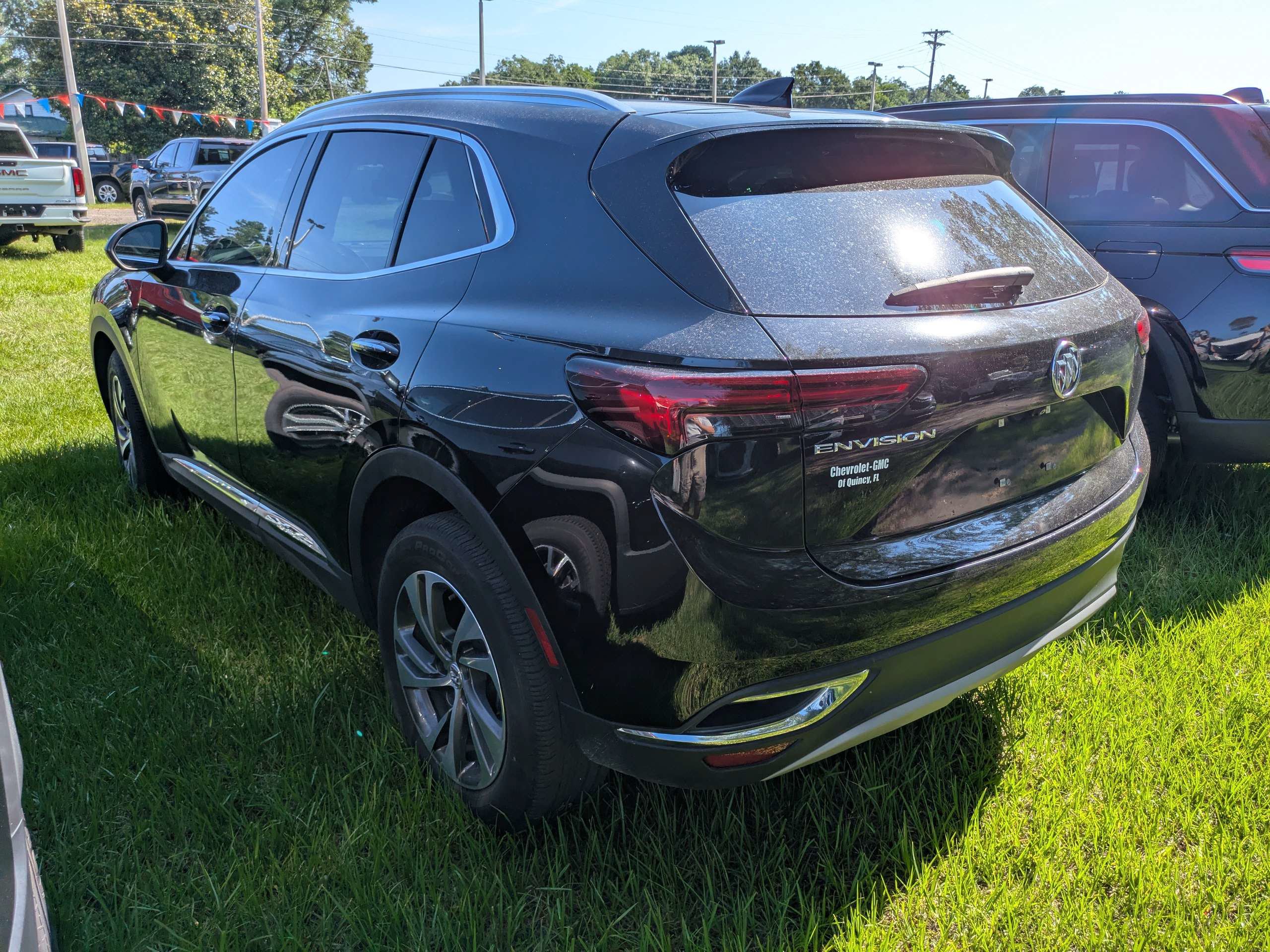 Used 2023 Buick Envision Essence FWD image 4