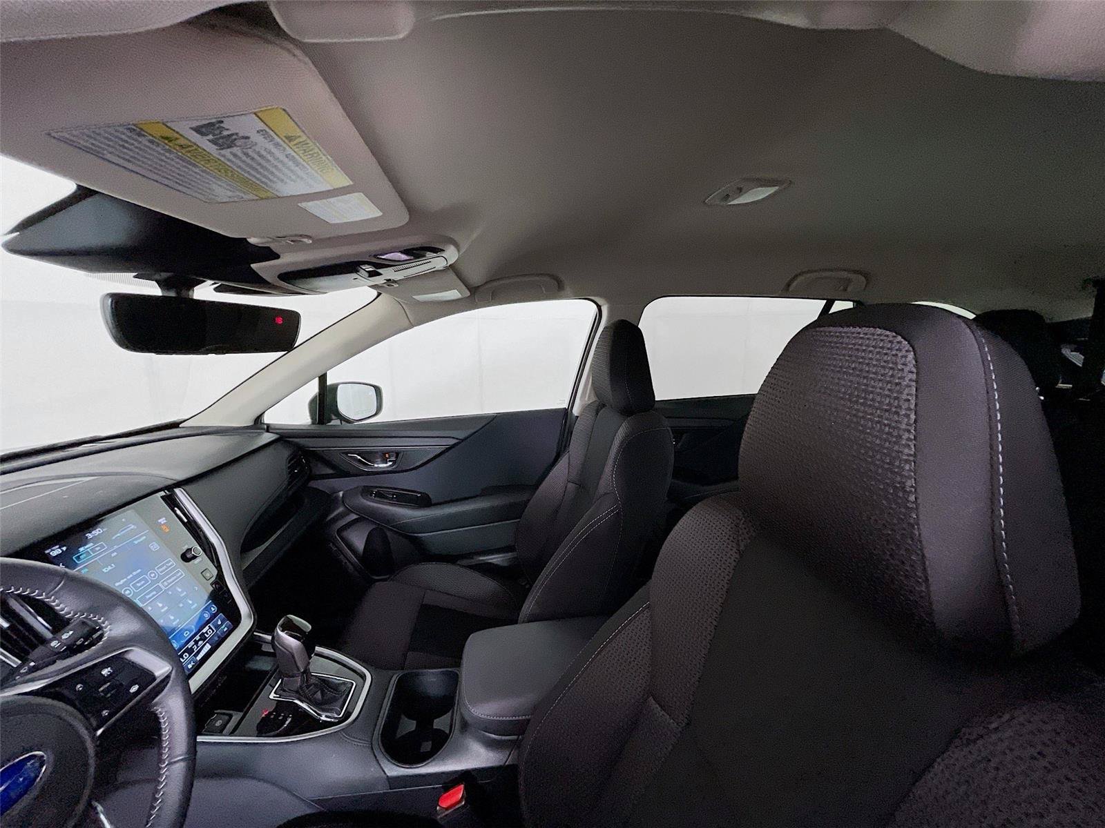 Certified 2025 Subaru Outback Premium AWD/4WD image 9