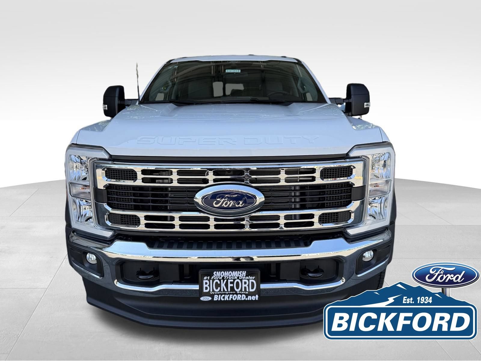New 2026 Ford F450 XL w/ XL Chrome Package AWD/4WD image 2