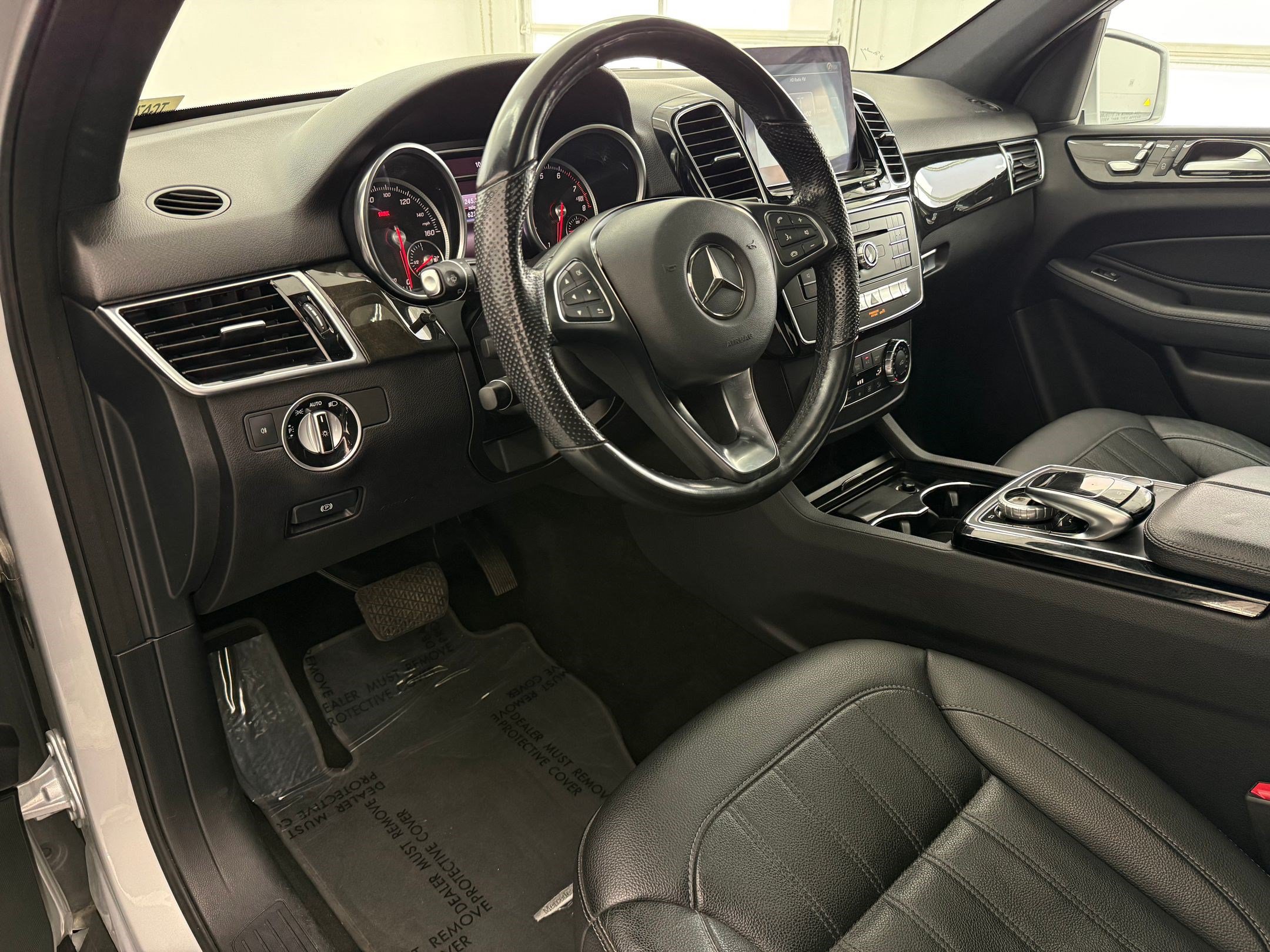 Used 2016 Mercedes-Benz GLE 350 4MATIC image 4