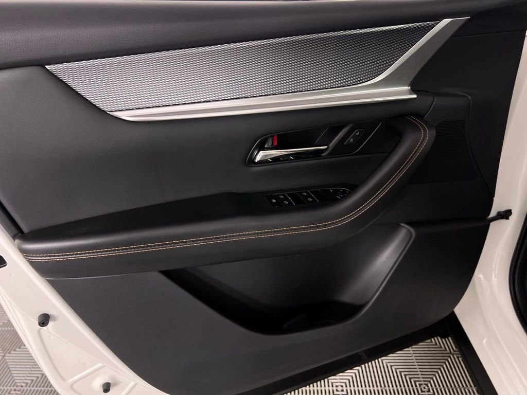 Used 2024 MAZDA CX-90 3.3 Turbo w/ Premium Package image 25