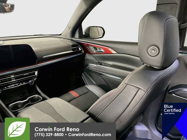 Used 2024 Chevrolet Traverse RS w/ LPO, Floor Liner Package AWD/4WD image 29