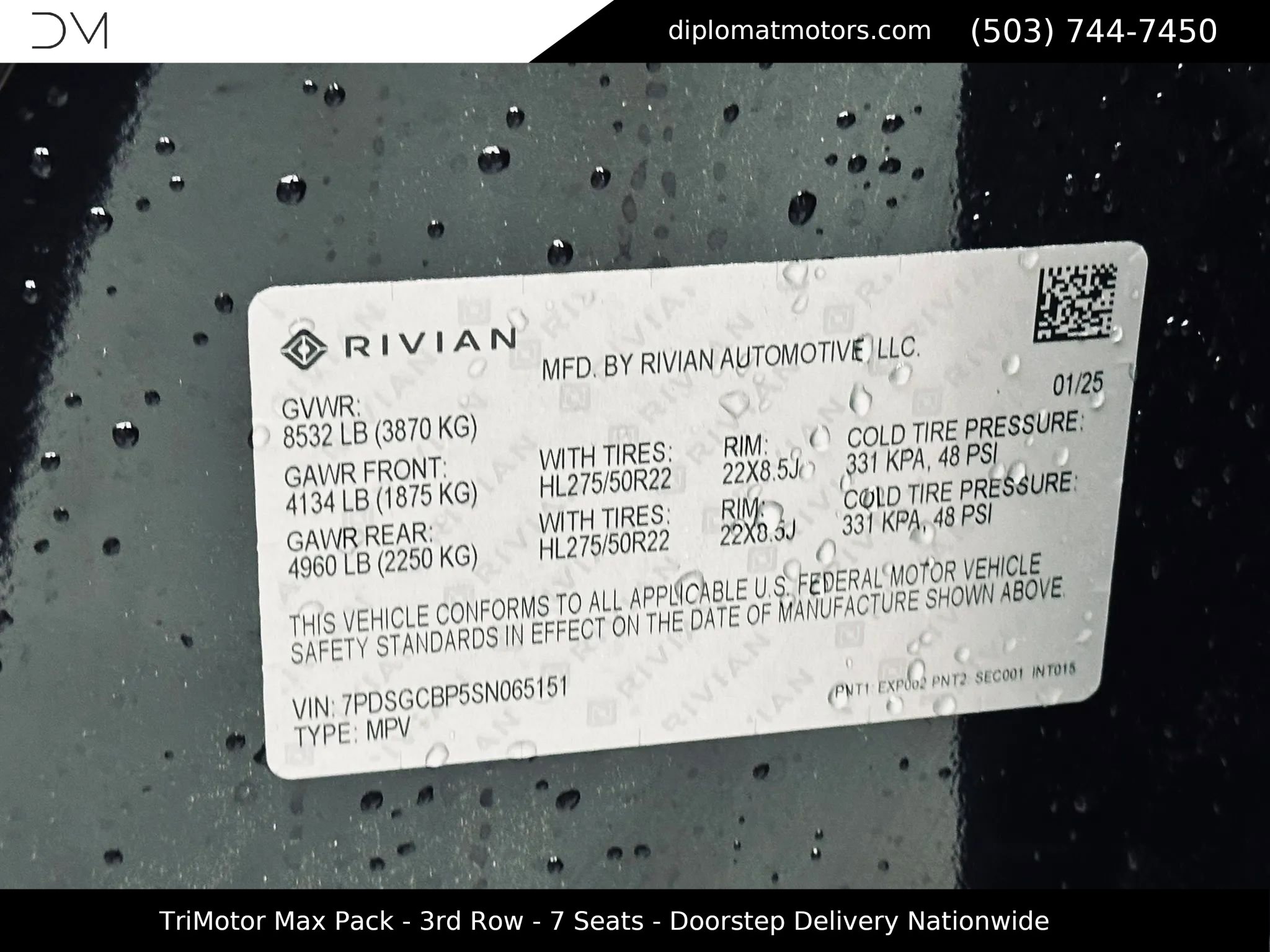 Used 2025 Rivian R1S Premium image 52