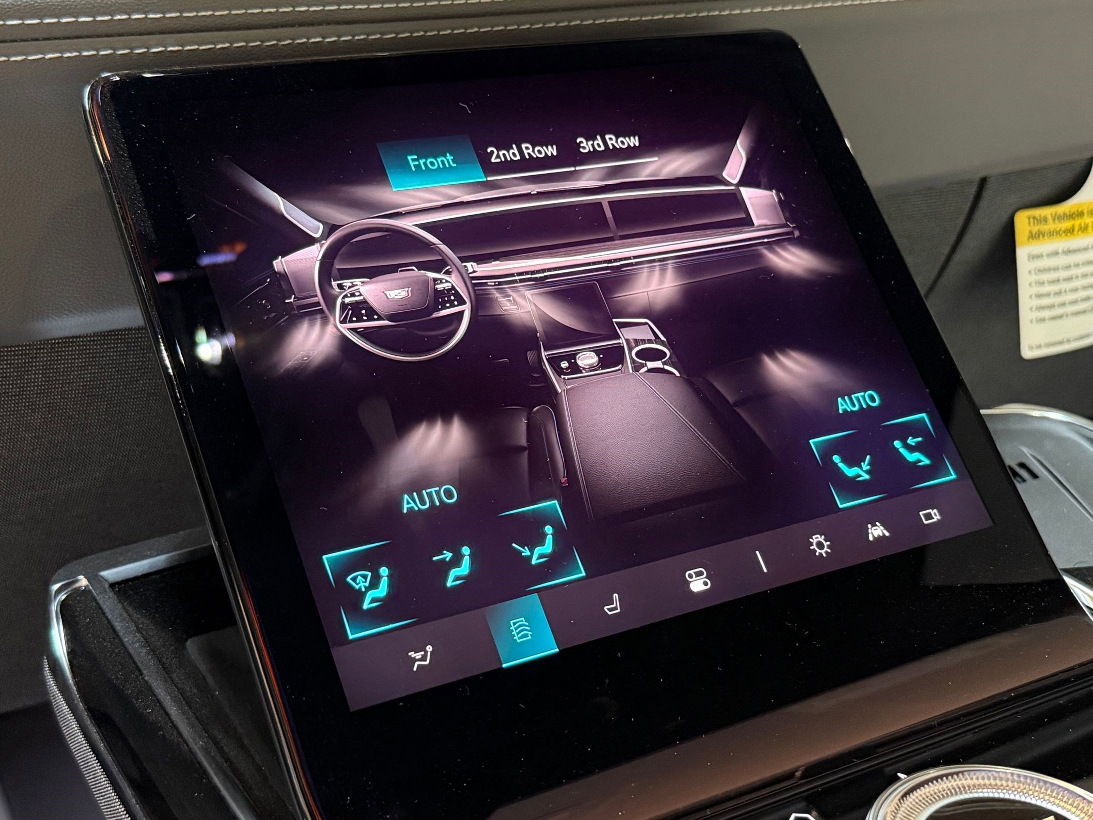 New 2025 Cadillac Escalade IQ Luxury 1 image 33