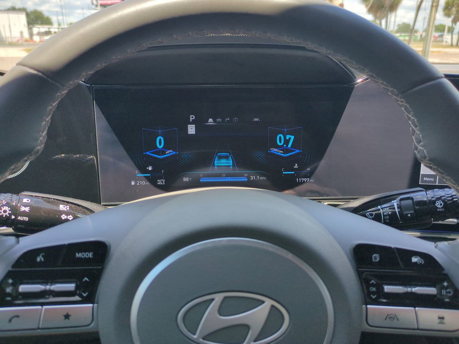 Certified 2025 Hyundai Elantra SEL FWD image 34