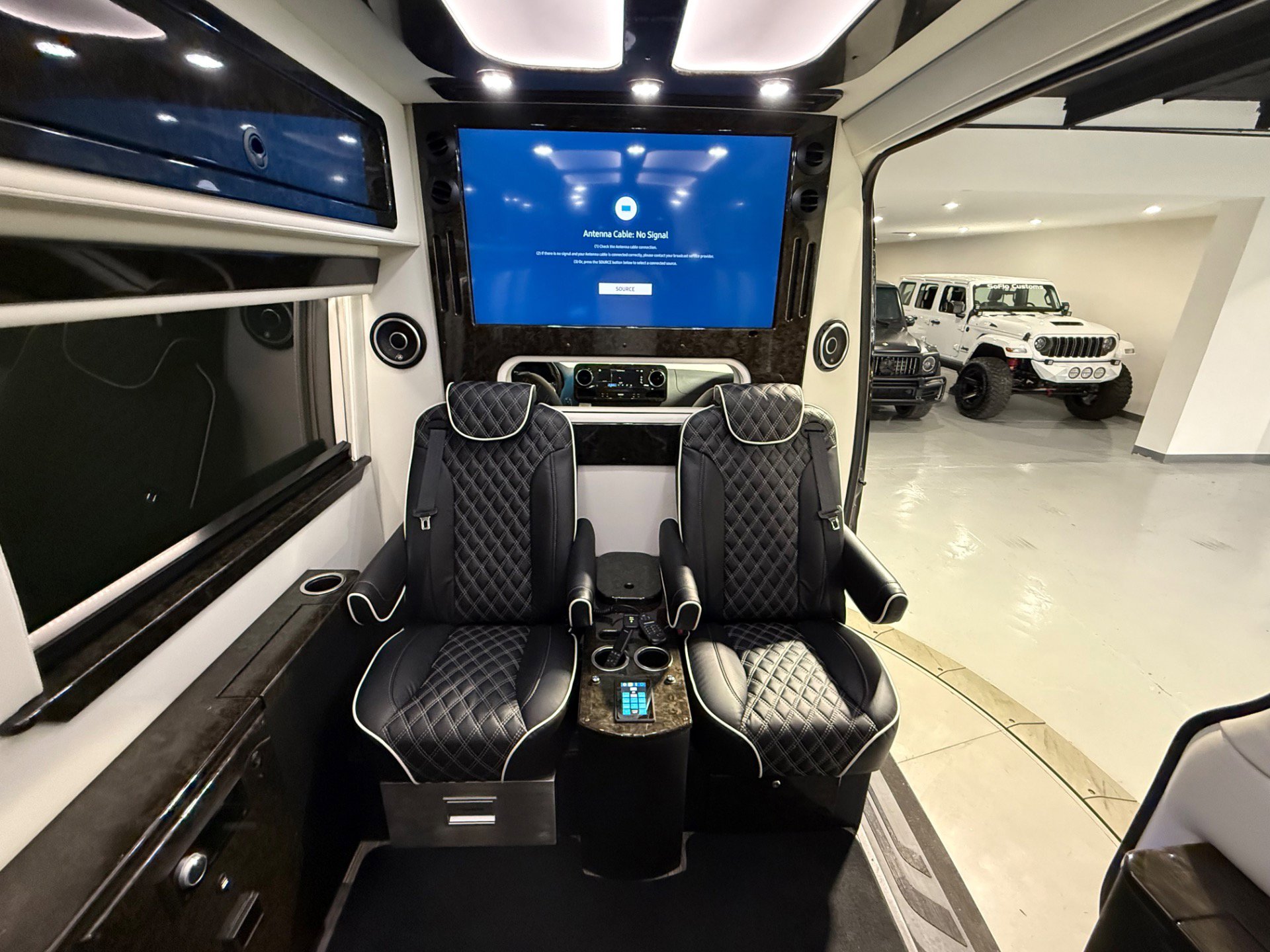 Used 2022 Mercedes-Benz Sprinter 3500 image 61