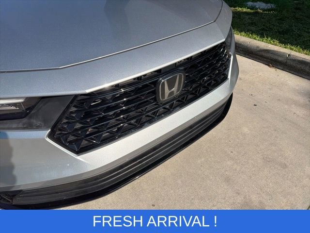 Used 2023 Honda Accord Sport image 12