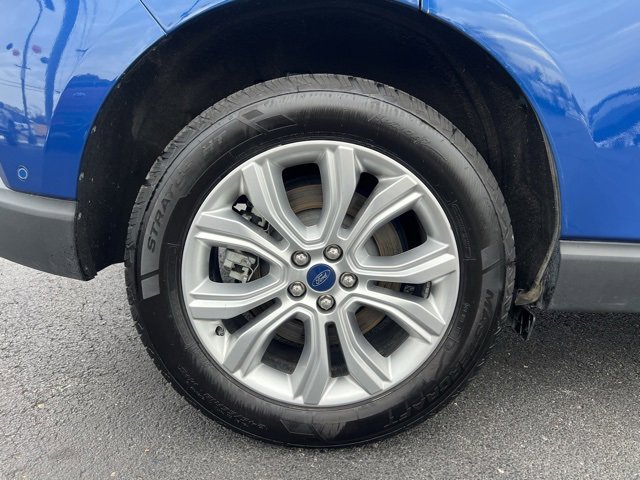 Used 2021 Ford Edge Titanium w/ Equipment Group 301A image 23