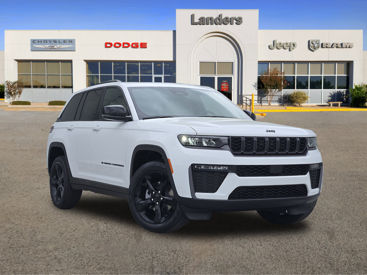 New 2026 Jeep Grand Cherokee Limited w/ Limited Altitude Package AWD/4WD image 1
