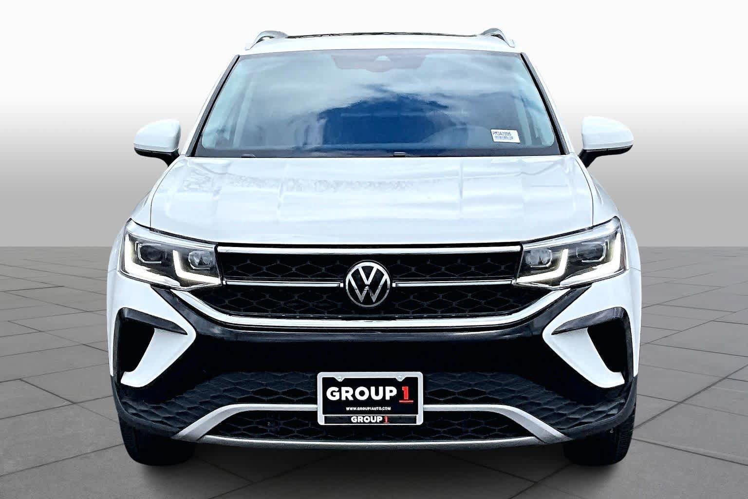 Used 2023 Volkswagen Taos SEL AWD/4WD image 4