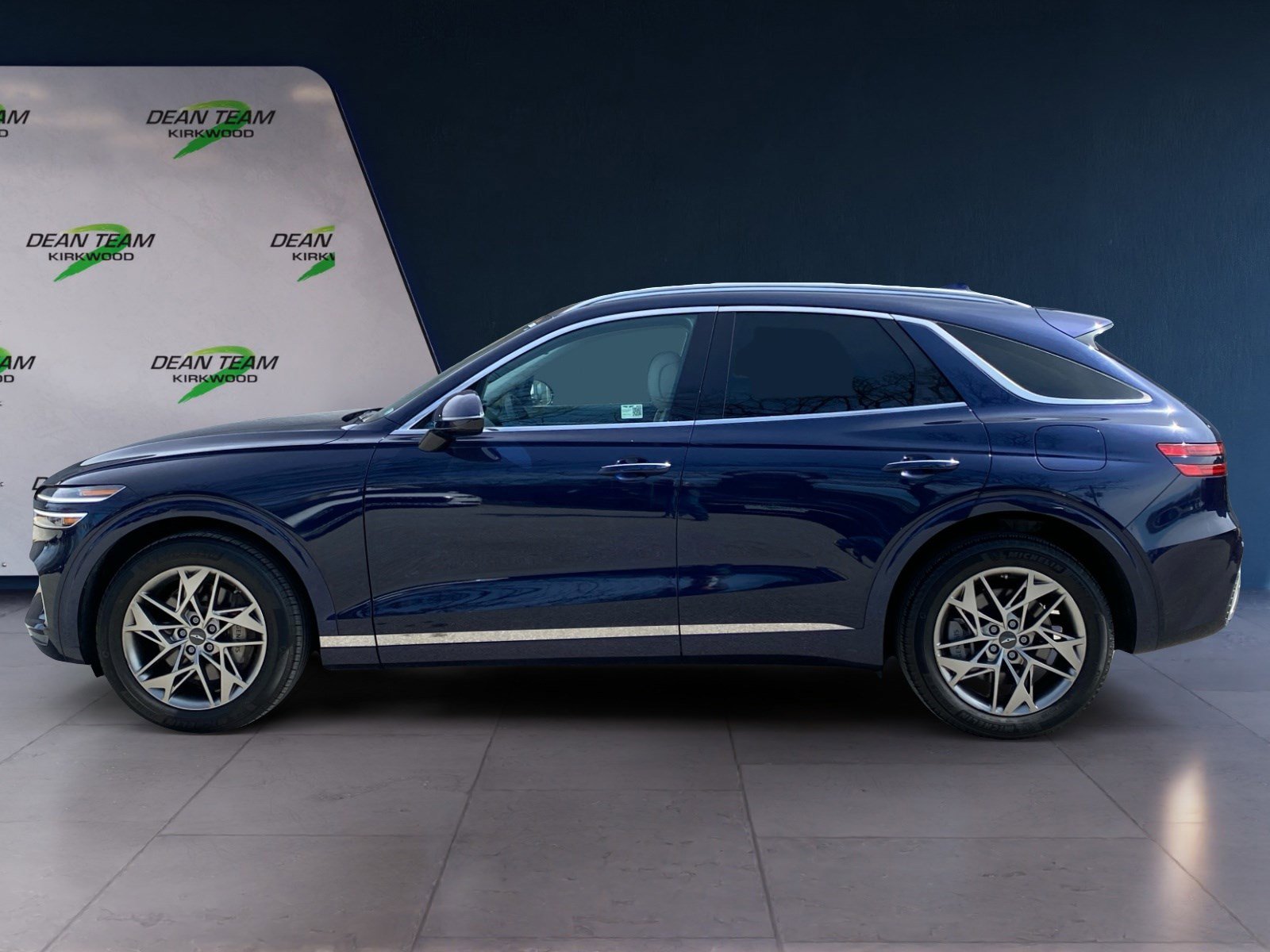 Used 2024 Genesis GV70 2.5T image 4