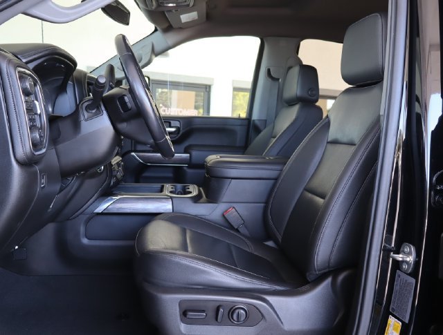 Used 2022 Chevrolet Silverado 2500 LTZ w/ LTZ Plus Package AWD/4WD image 16
