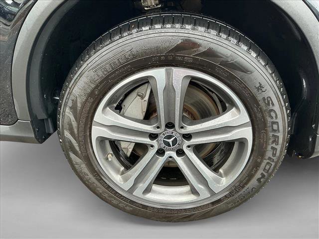 Certified 2018 Mercedes-Benz GLC 300 4MATIC image 9