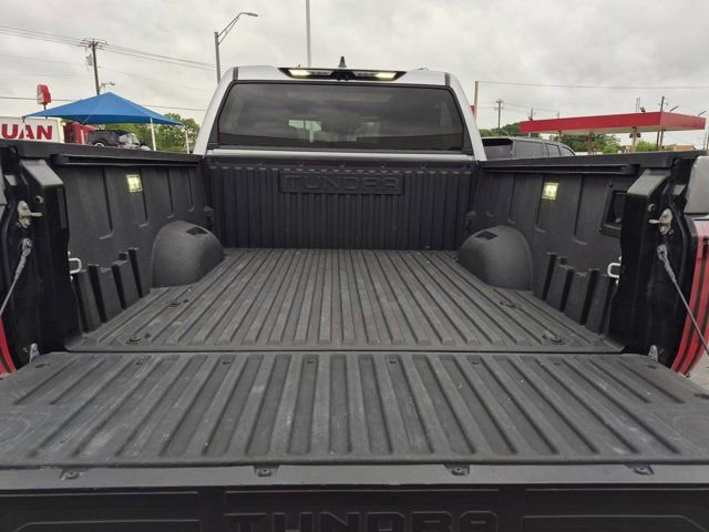 Used 2024 Toyota Tundra Platinum AWD/4WD image 9