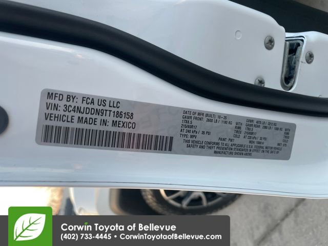 Used 2026 Jeep Compass Trailhawk image 10