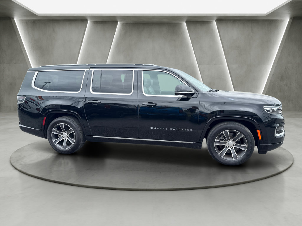 Used 2024 Jeep Grand Wagoneer L 4WD image 8
