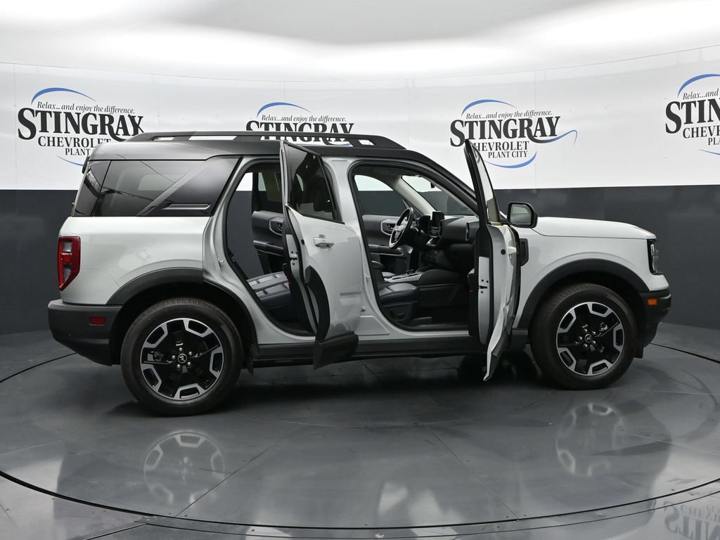 Used 2023 Ford Bronco Sport Outer Banks w/ Tech Package AWD/4WD image 36