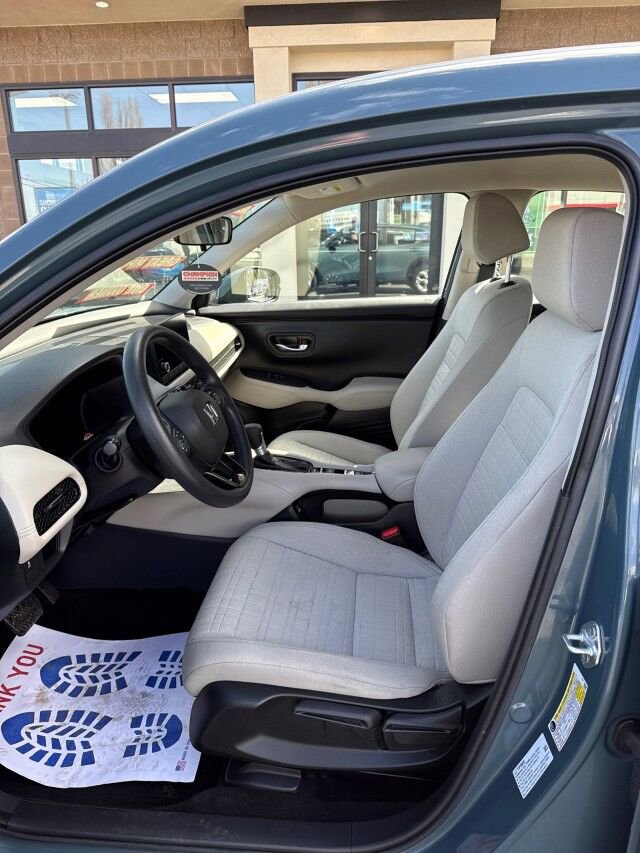 Used 2023 Honda HR-V LX image 10