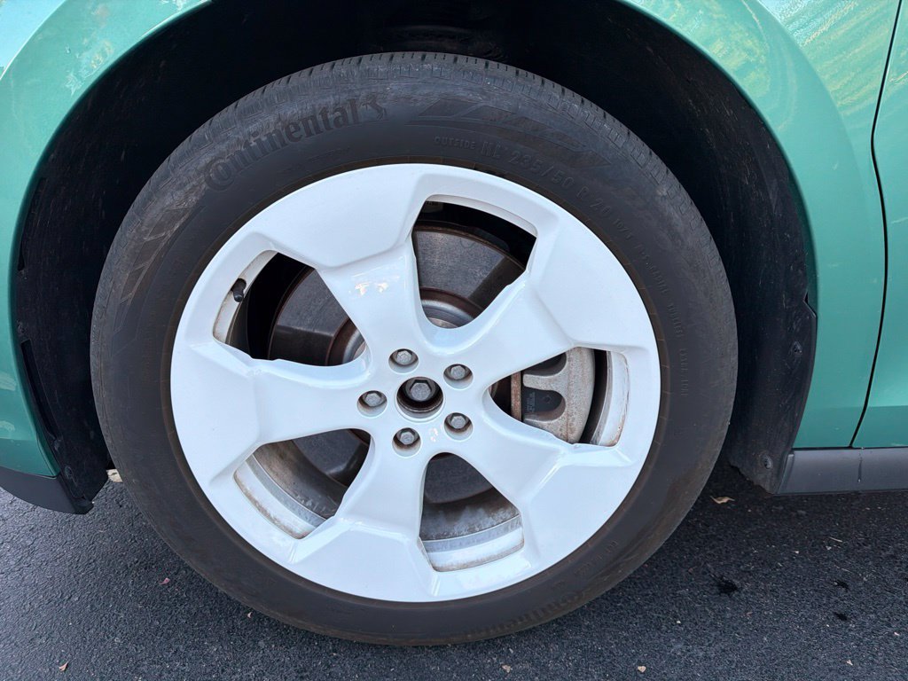 Used 2025 Volkswagen ID. Buzz 1st Edition AWD/4WD image 11