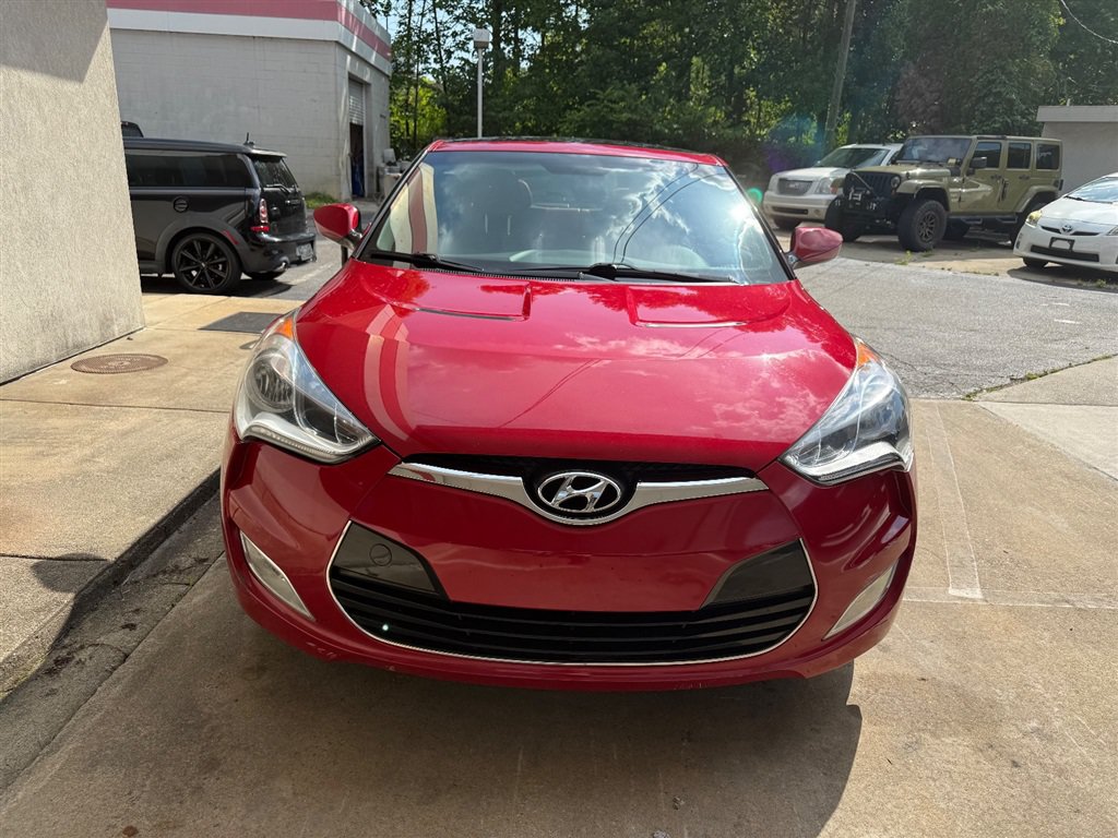 Used 2013 Hyundai Veloster w/ Tech Pkg FWD image 14
