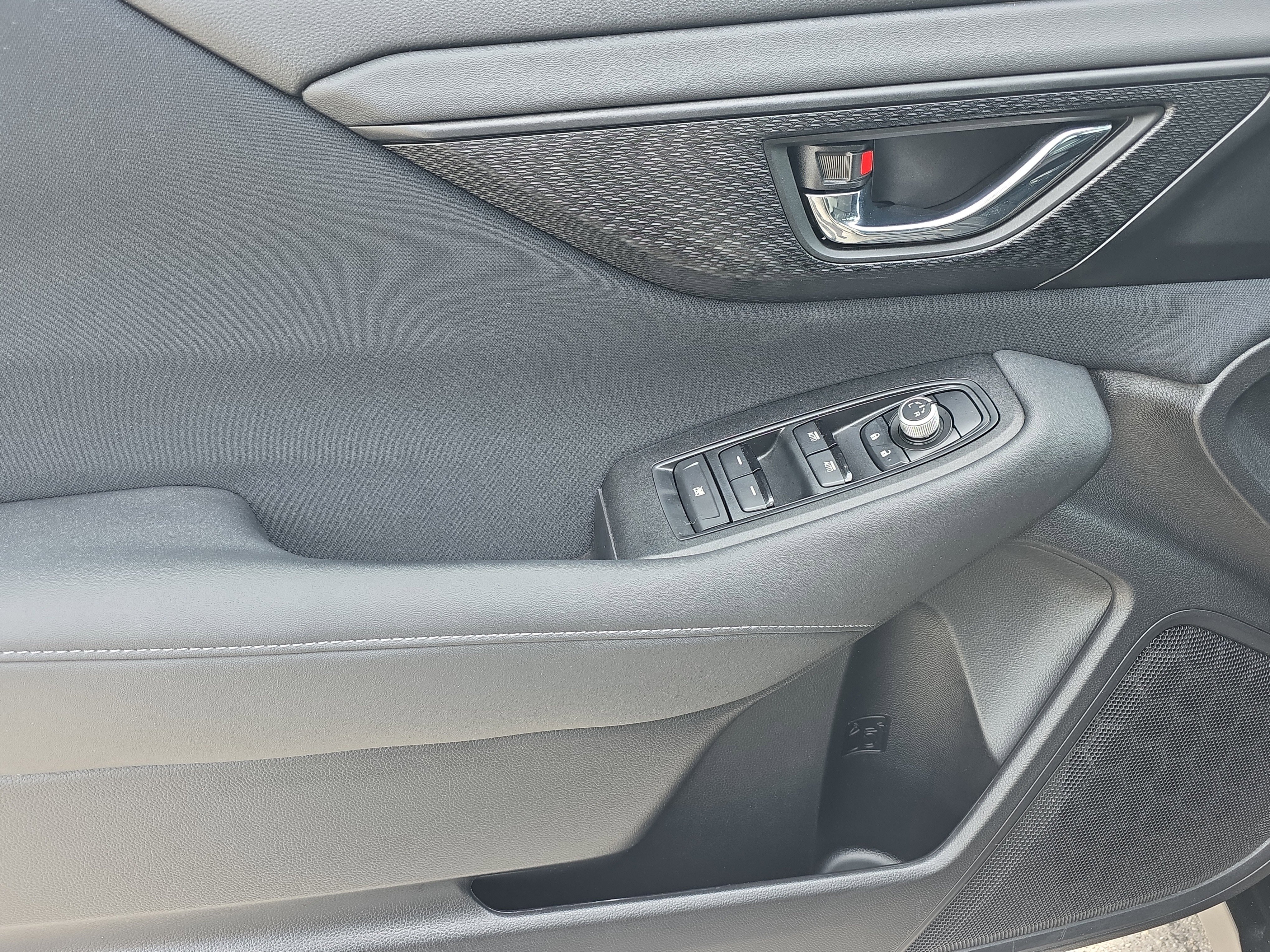 Used 2023 Subaru Outback Premium image 22