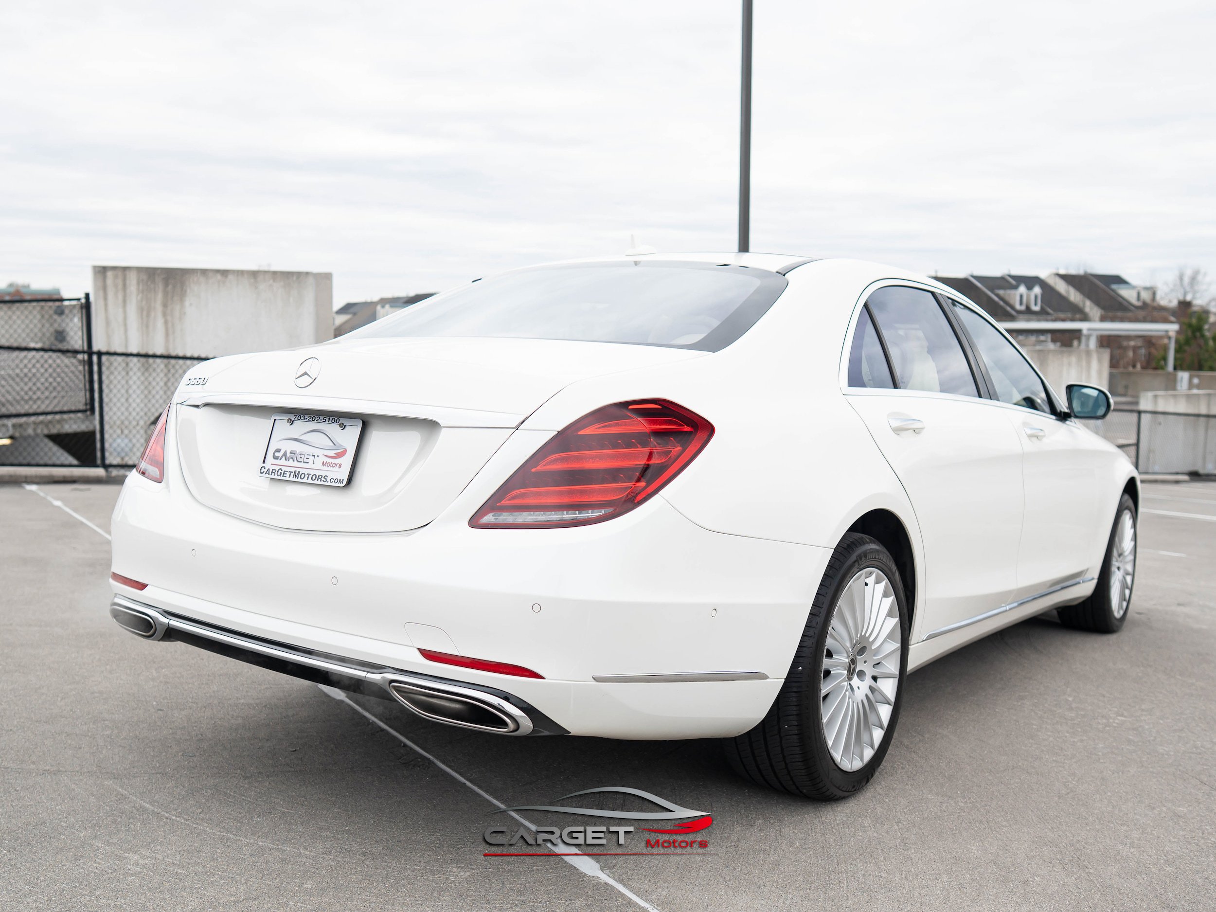 Used 2018 Mercedes-Benz S 560 Sedan image 7
