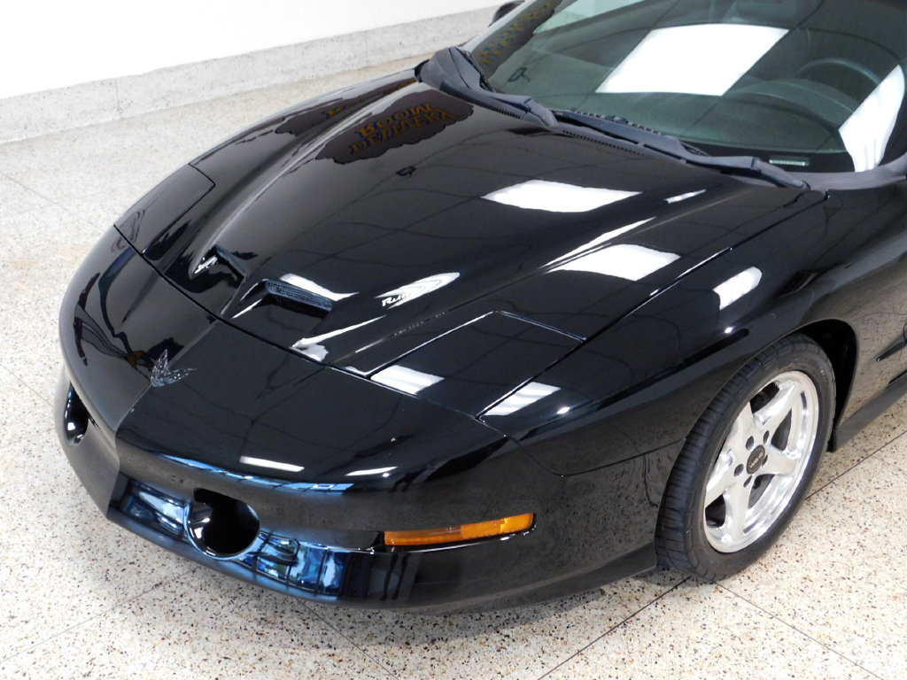 Used 1997 Pontiac Firebird Trans Am RWD image 27