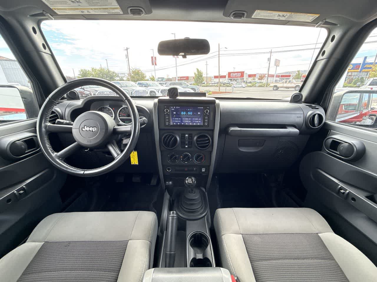 Used 2010 Jeep Wrangler Unlimited Sport AWD/4WD image 15