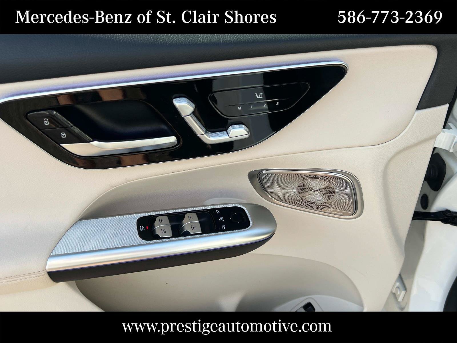 Used 2025 Mercedes-Benz GLC 350e 4MATIC image 20