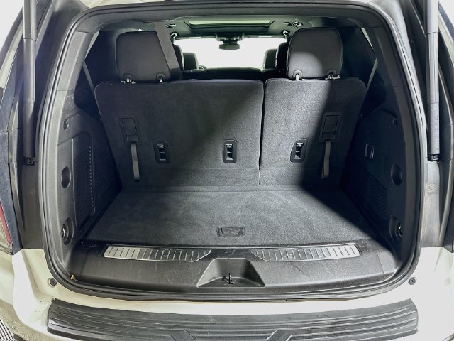 Used 2023 Chevrolet Tahoe RST AWD/4WD image 32