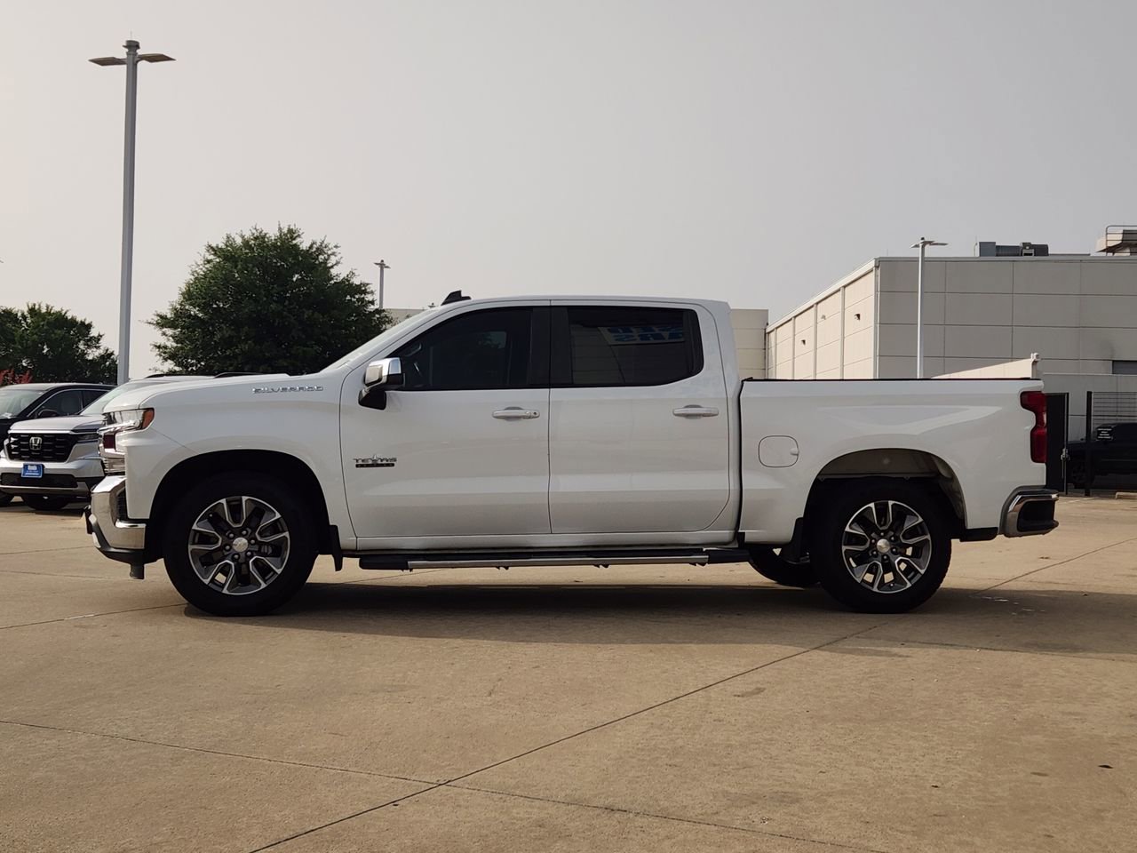 Used 2020 Chevrolet Silverado 1500 LT w/ Texas Edition RWD image 4