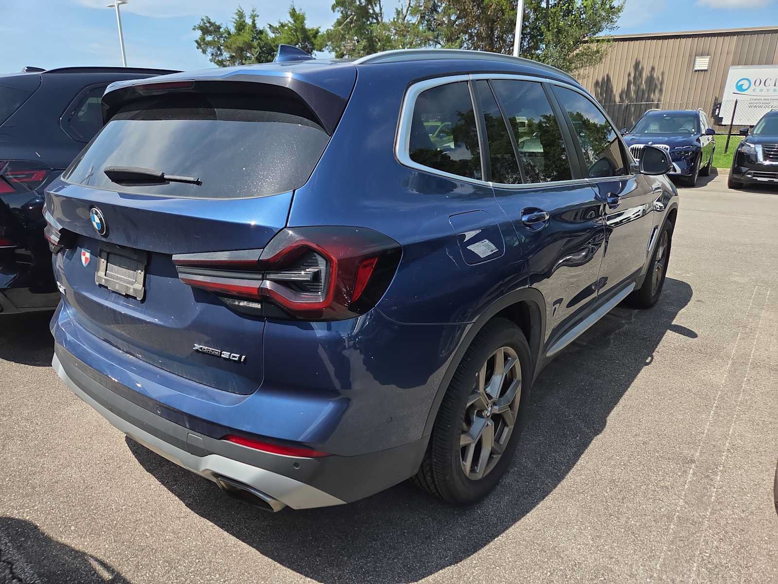 Used 2024 BMW X3 xDrive30i w/ Convenience Package AWD/4WD image 5