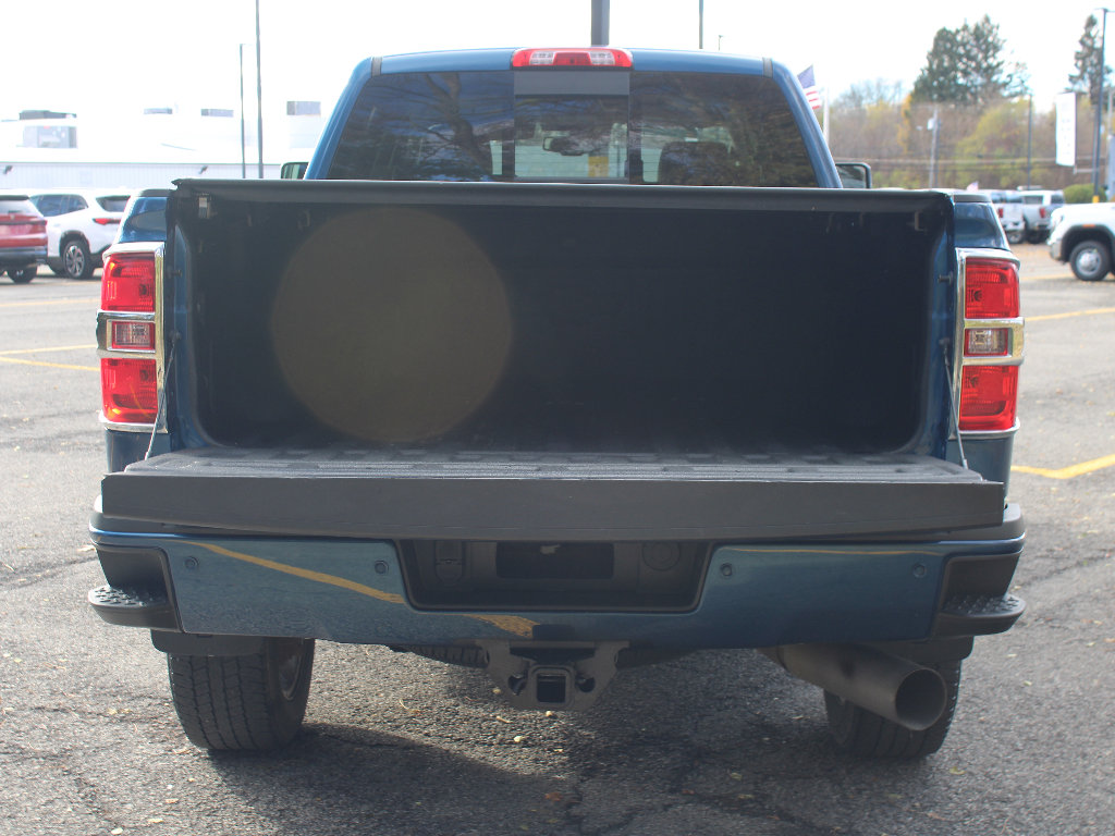 Used 2019 Chevrolet Silverado 2500 High Country w/ Duramax Plus Package image 7