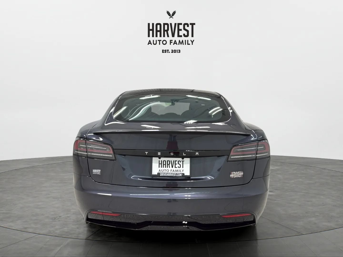 Used 2024 Tesla Model S Plaid AWD/4WD image 5
