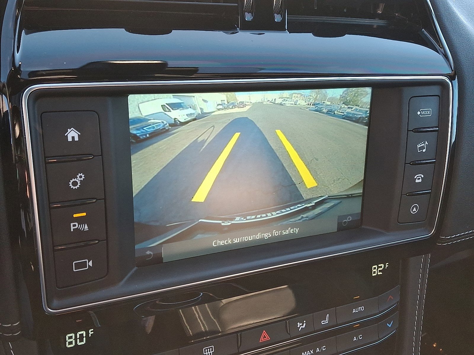 Used 2018 Jaguar F-PACE S image 19