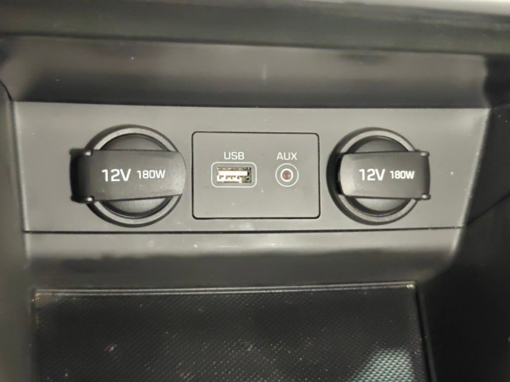 Used 2017 Hyundai Sonata Sport w/ Value Edition Package 02 image 33