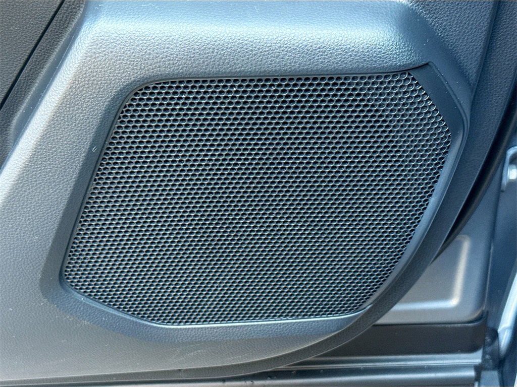 Used 2020 Toyota Highlander XLE image 20