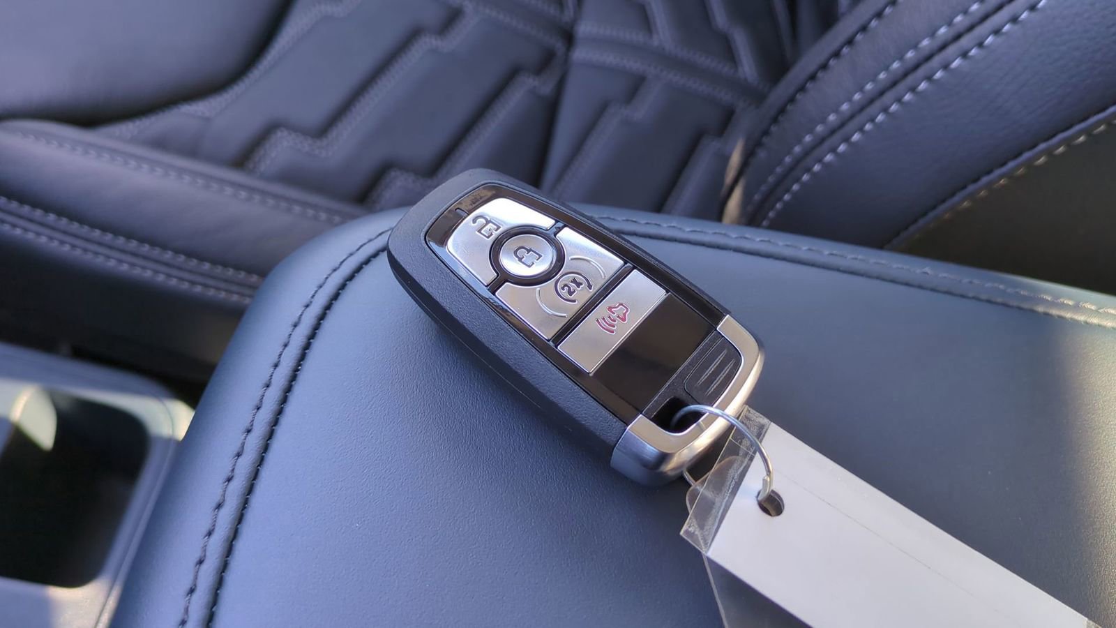 New 2025 Ford Maverick XLT w/ XLT Luxury Package image 37